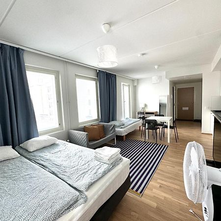 וואנטאה Easy Stay Rooms & Apartments Near Airport מראה חיצוני תמונה