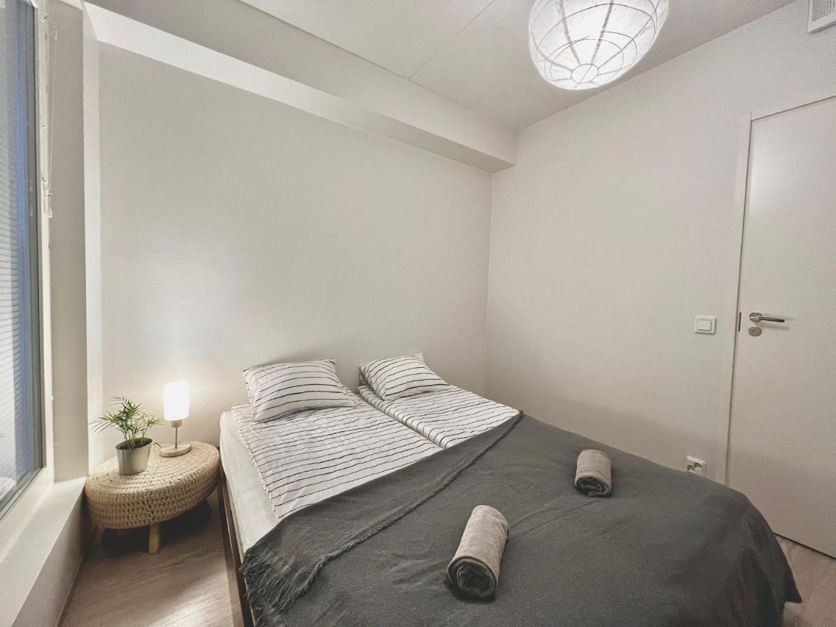 וואנטאה Easy Stay Rooms & Apartments Near Airport מראה חיצוני תמונה