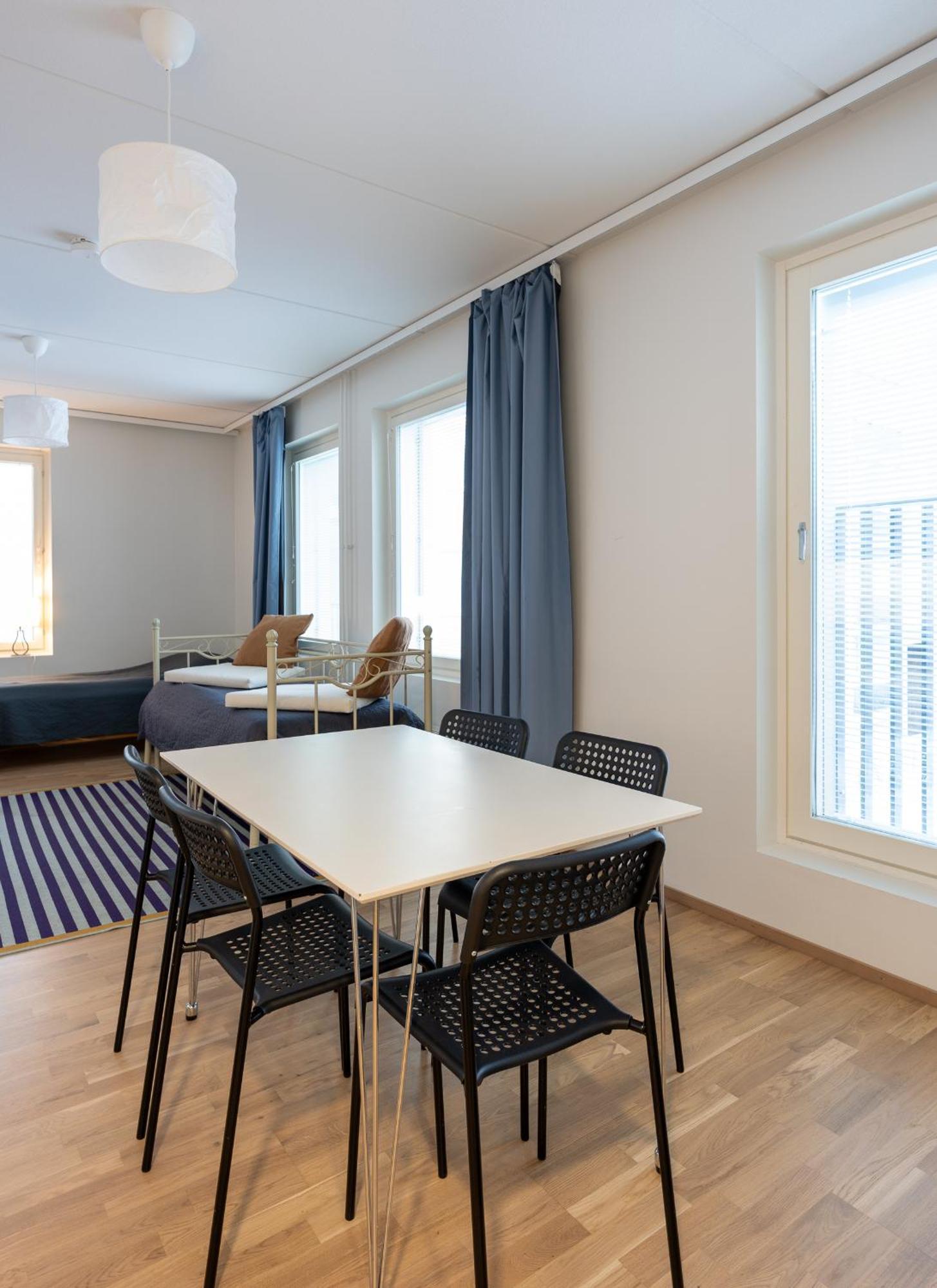 וואנטאה Easy Stay Rooms & Apartments Near Airport מראה חיצוני תמונה