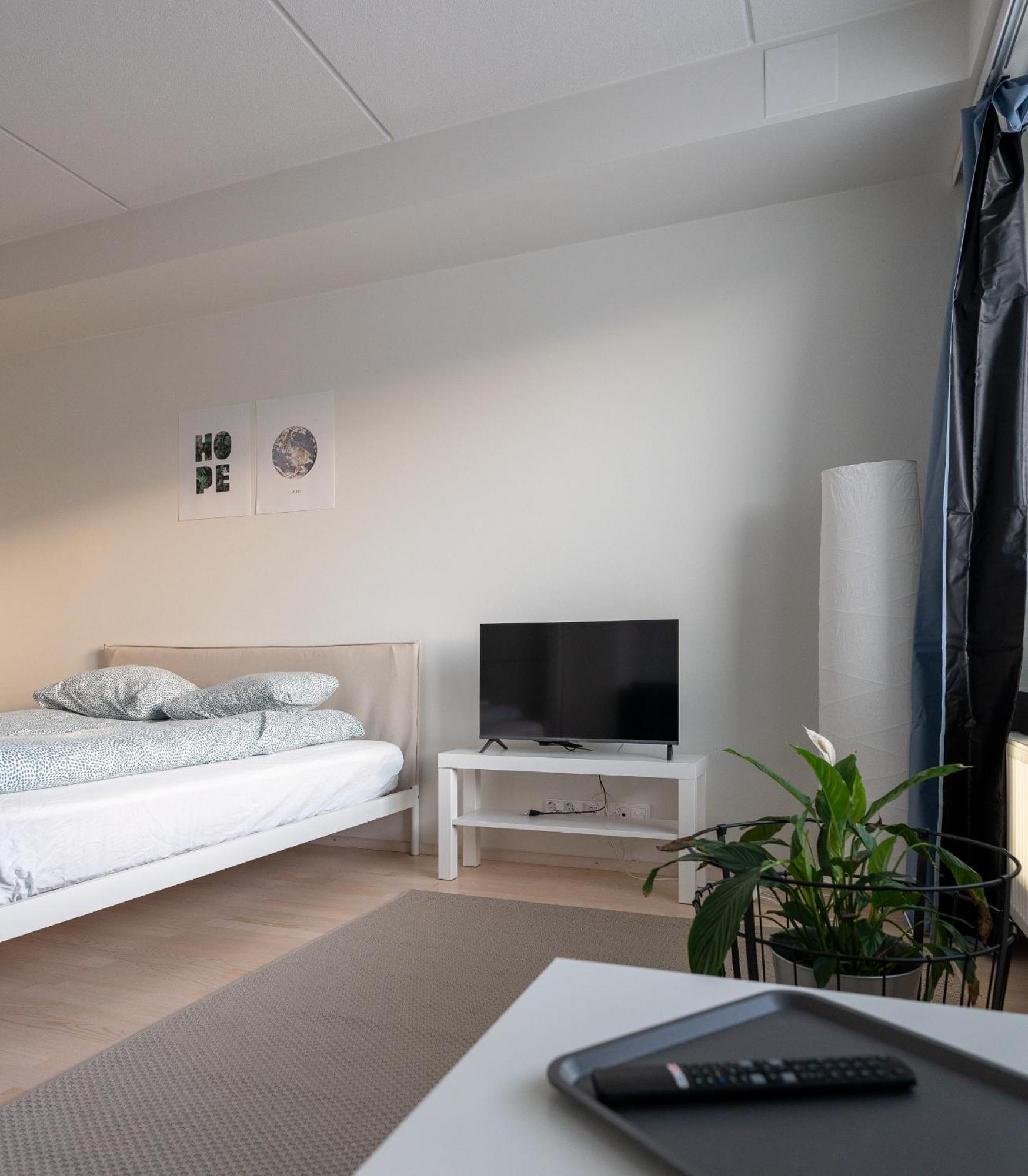 וואנטאה Easy Stay Rooms & Apartments Near Airport מראה חיצוני תמונה